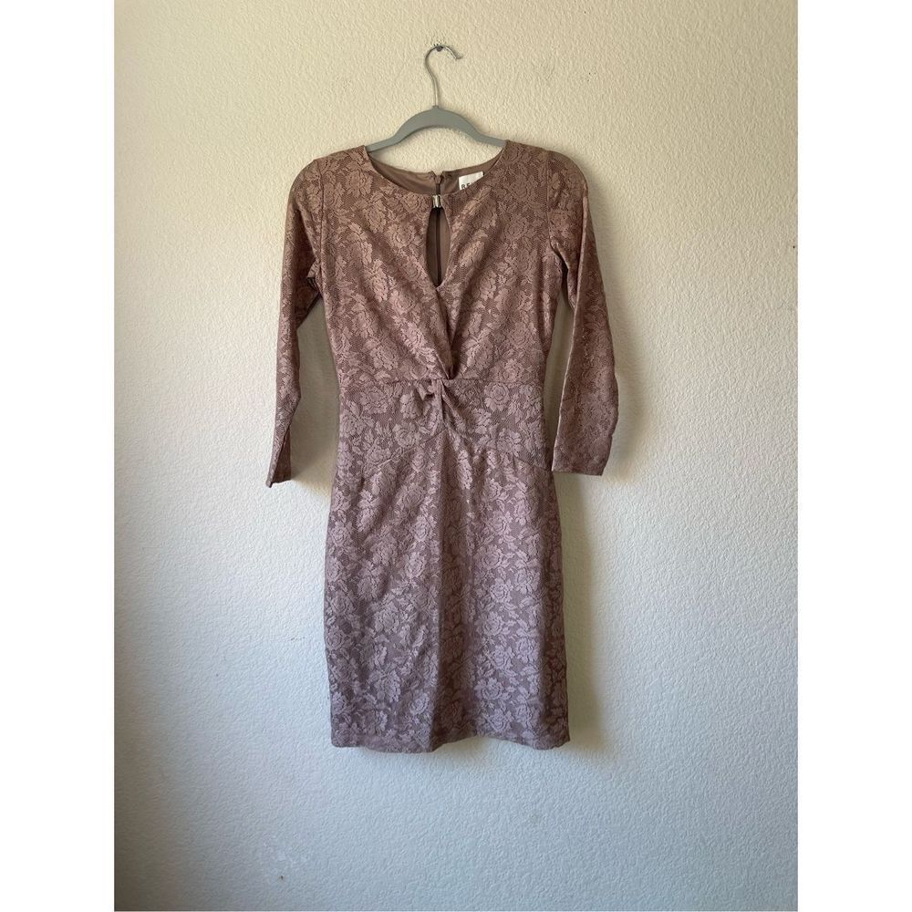 Reiss all over lace‎ bodycon romantic dress with keyhole front size xs